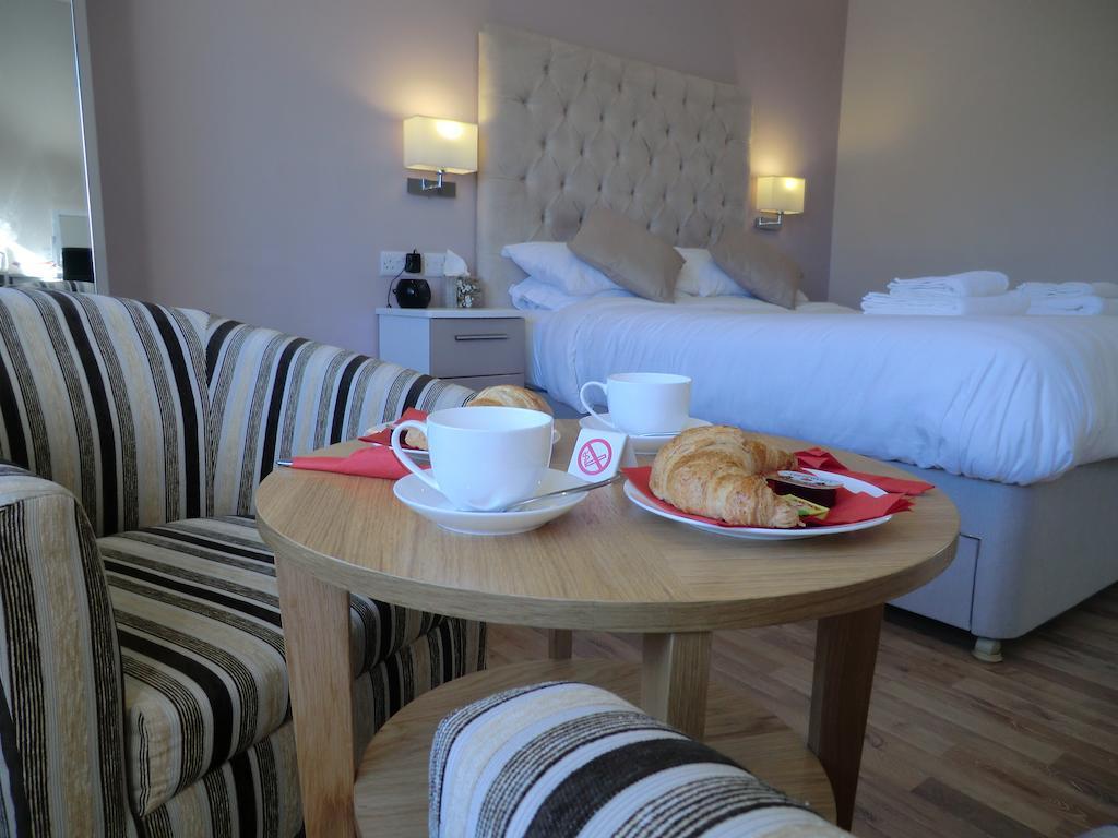 Lulsgate Bottom Coombe Dale Accommodation الغرفة الصورة